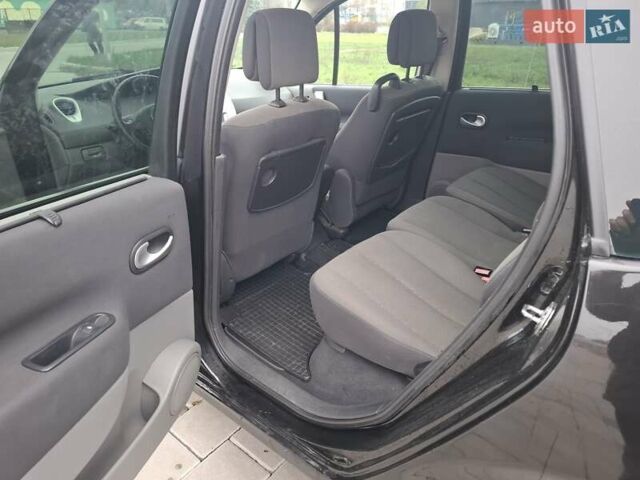 Черный Рено Сценик, объемом двигателя 1.9 л и пробегом 289 тыс. км за 5700 $, фото 12 на Automoto.ua