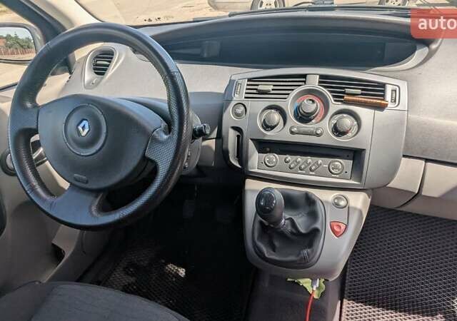 Чорний Рено Сценік, об'ємом двигуна 1.9 л та пробігом 242 тис. км за 6099 $, фото 35 на Automoto.ua
