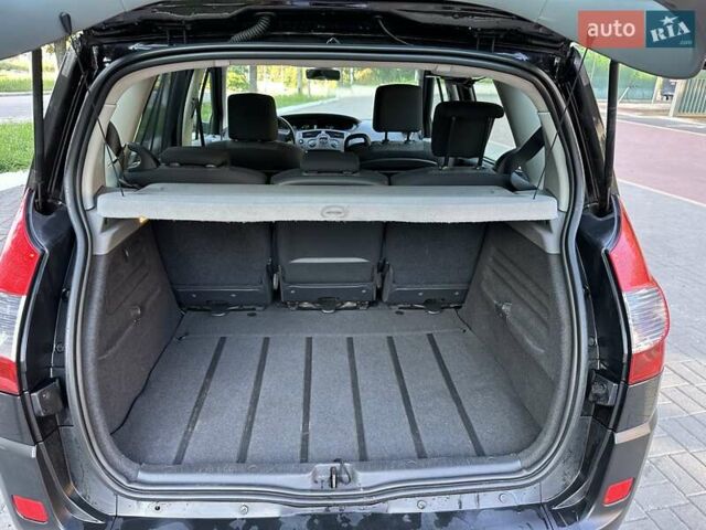 Черный Рено Сценик, объемом двигателя 1.6 л и пробегом 186 тыс. км за 5450 $, фото 35 на Automoto.ua