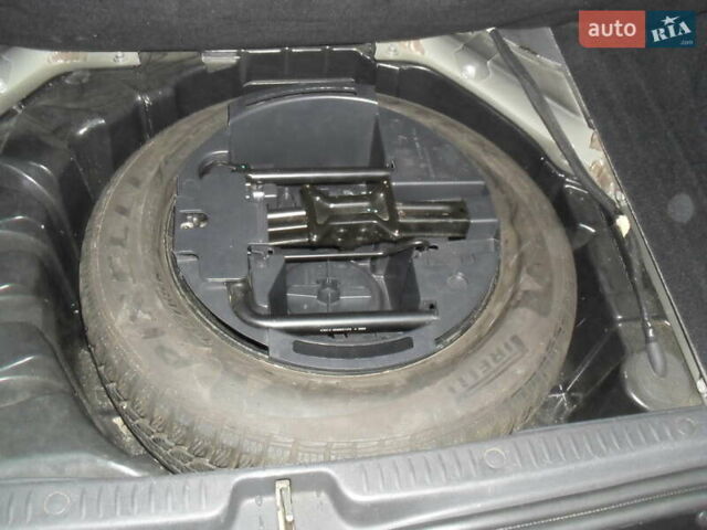 Черный Рено Сценик, объемом двигателя 1.6 л и пробегом 161 тыс. км за 6200 $, фото 15 на Automoto.ua