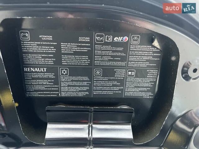 Чорний Рено Сценік, об'ємом двигуна 1.6 л та пробігом 174 тис. км за 6500 $, фото 58 на Automoto.ua