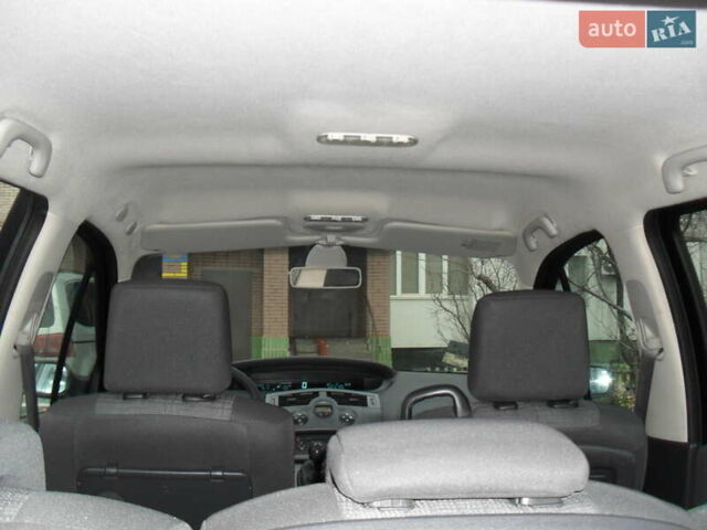 Черный Рено Сценик, объемом двигателя 1.6 л и пробегом 161 тыс. км за 6200 $, фото 13 на Automoto.ua