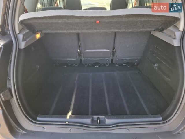 Чорний Рено Сценік, об'ємом двигуна 1.6 л та пробігом 180 тис. км за 6950 $, фото 10 на Automoto.ua