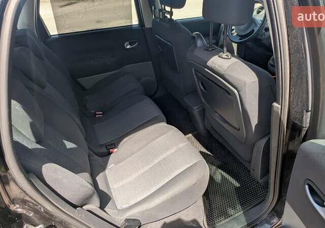 Чорний Рено Сценік, об'ємом двигуна 1.9 л та пробігом 242 тис. км за 6099 $, фото 37 на Automoto.ua