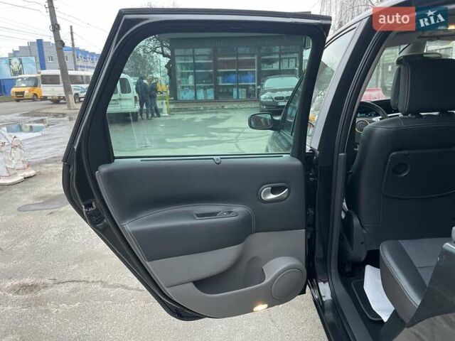 Чорний Рено Сценік, об'ємом двигуна 1.6 л та пробігом 174 тис. км за 6500 $, фото 26 на Automoto.ua