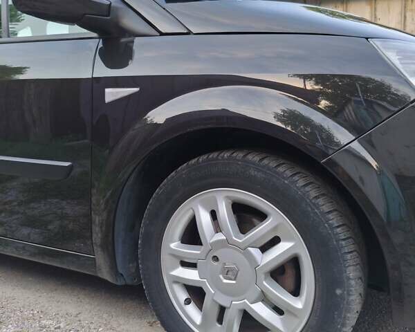 Черный Рено Сценик, объемом двигателя 1.6 л и пробегом 226 тыс. км за 6500 $, фото 5 на Automoto.ua