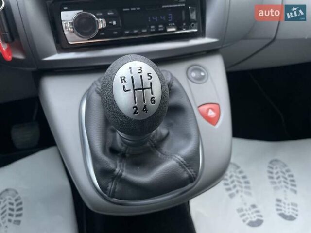 Чорний Рено Сценік, об'ємом двигуна 1.6 л та пробігом 174 тис. км за 6500 $, фото 18 на Automoto.ua