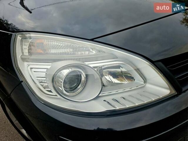 Черный Рено Сценик, объемом двигателя 1.6 л и пробегом 185 тыс. км за 5800 $, фото 9 на Automoto.ua