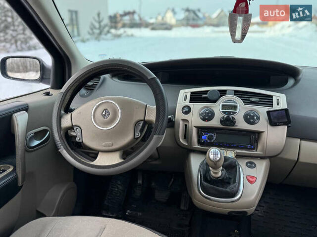 Черный Рено Сценик, объемом двигателя 1.46 л и пробегом 277 тыс. км за 4800 $, фото 13 на Automoto.ua