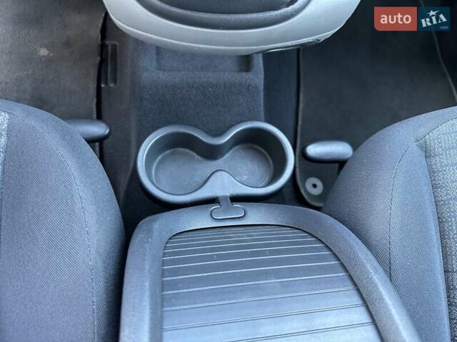 Черный Рено Сценик, объемом двигателя 1.6 л и пробегом 186 тыс. км за 5450 $, фото 23 на Automoto.ua