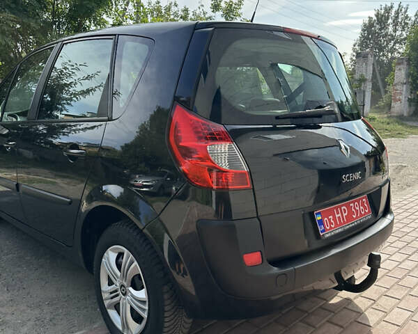 Чорний Рено Сценік, об'ємом двигуна 1.6 л та пробігом 200 тис. км за 5650 $, фото 43 на Automoto.ua