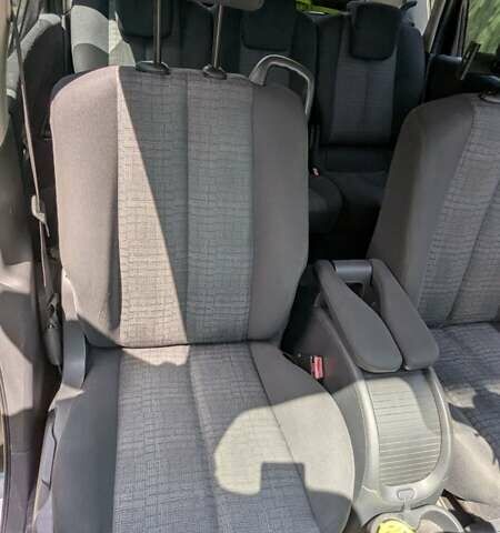 Чорний Рено Сценік, об'ємом двигуна 1.9 л та пробігом 242 тис. км за 6099 $, фото 20 на Automoto.ua