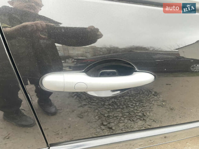 Черный Рено Сценик, объемом двигателя 1.6 л и пробегом 212 тыс. км за 5450 $, фото 15 на Automoto.ua