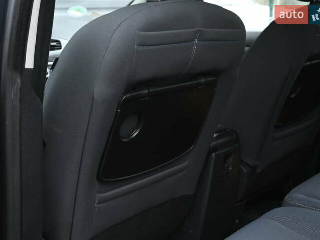 Чорний Рено Сценік, об'ємом двигуна 1.6 л та пробігом 206 тис. км за 6999 $, фото 28 на Automoto.ua