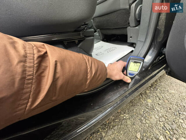 Черный Рено Сценик, объемом двигателя 1.5 л и пробегом 149 тыс. км за 8800 $, фото 78 на Automoto.ua