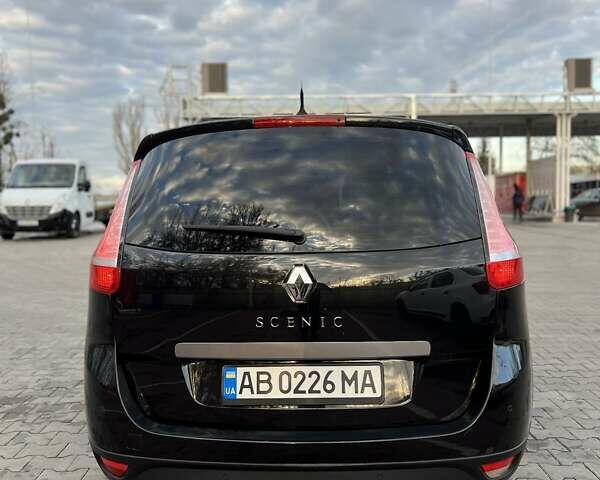 Чорний Рено Сценік, об'ємом двигуна 2 л та пробігом 180 тис. км за 7800 $, фото 4 на Automoto.ua
