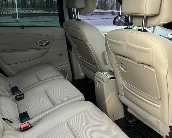 Чорний Рено Сценік, об'ємом двигуна 2 л та пробігом 180 тис. км за 7800 $, фото 11 на Automoto.ua