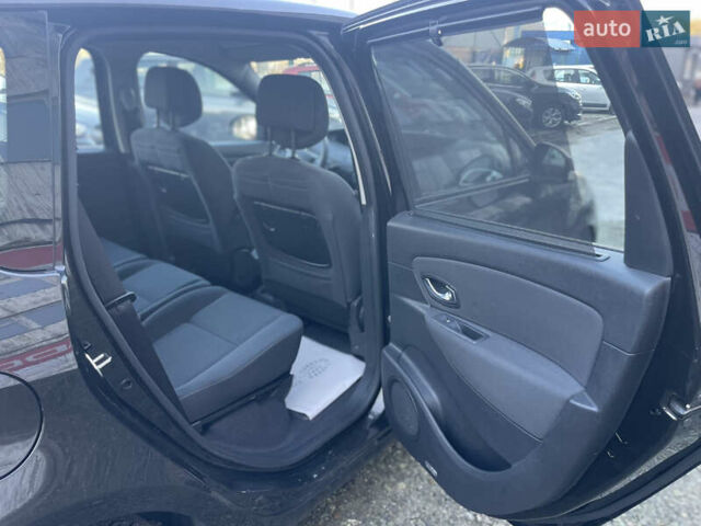 Черный Рено Сценик, объемом двигателя 1.5 л и пробегом 149 тыс. км за 8800 $, фото 25 на Automoto.ua