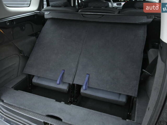 Чорний Рено Сценік, об'ємом двигуна 1.6 л та пробігом 206 тис. км за 6999 $, фото 39 на Automoto.ua