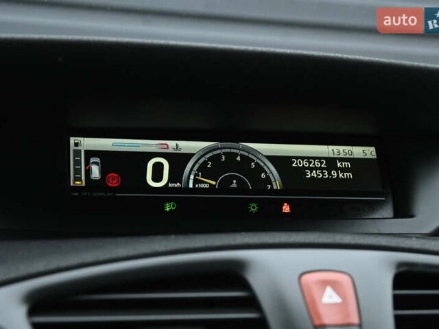 Чорний Рено Сценік, об'ємом двигуна 1.6 л та пробігом 206 тис. км за 6750 $, фото 20 на Automoto.ua