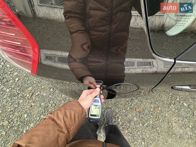 Черный Рено Сценик, объемом двигателя 1.5 л и пробегом 149 тыс. км за 8800 $, фото 92 на Automoto.ua