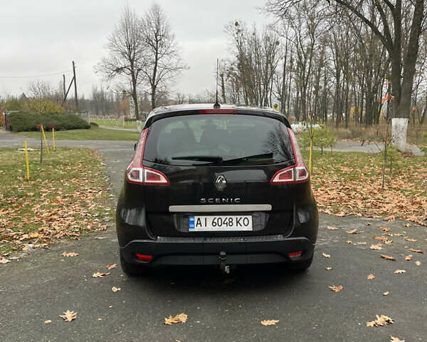 Черный Рено Сценик, объемом двигателя 1.87 л и пробегом 300 тыс. км за 6500 $, фото 6 на Automoto.ua