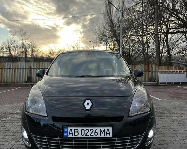 Чорний Рено Сценік, об'ємом двигуна 2 л та пробігом 180 тис. км за 7800 $, фото 7 на Automoto.ua