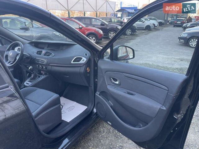 Черный Рено Сценик, объемом двигателя 1.5 л и пробегом 149 тыс. км за 8800 $, фото 28 на Automoto.ua