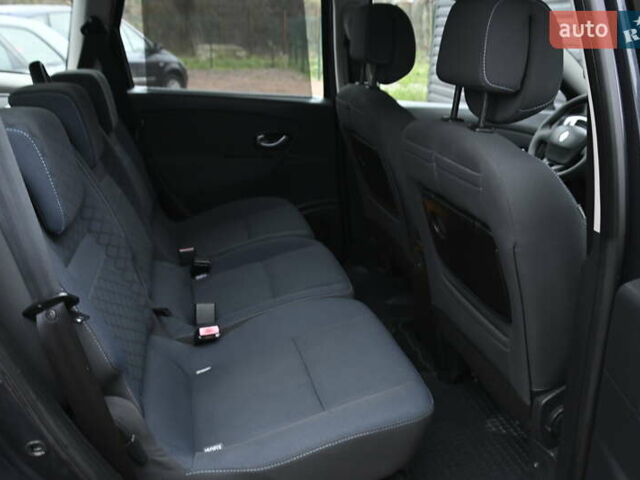 Чорний Рено Сценік, об'ємом двигуна 1.6 л та пробігом 206 тис. км за 6999 $, фото 30 на Automoto.ua