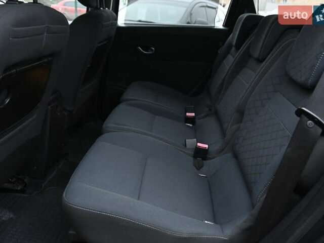 Чорний Рено Сценік, об'ємом двигуна 1.6 л та пробігом 206 тис. км за 6999 $, фото 27 на Automoto.ua