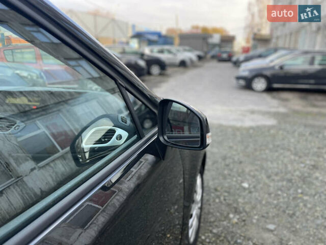 Черный Рено Сценик, объемом двигателя 1.5 л и пробегом 149 тыс. км за 8800 $, фото 10 на Automoto.ua