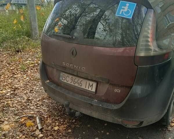 Чорний Рено Сценік, об'ємом двигуна 2 л та пробігом 381 тис. км за 8500 $, фото 2 на Automoto.ua