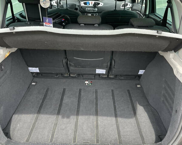 Черный Рено Сценик, объемом двигателя 1.46 л и пробегом 260 тыс. км за 6400 $, фото 15 на Automoto.ua