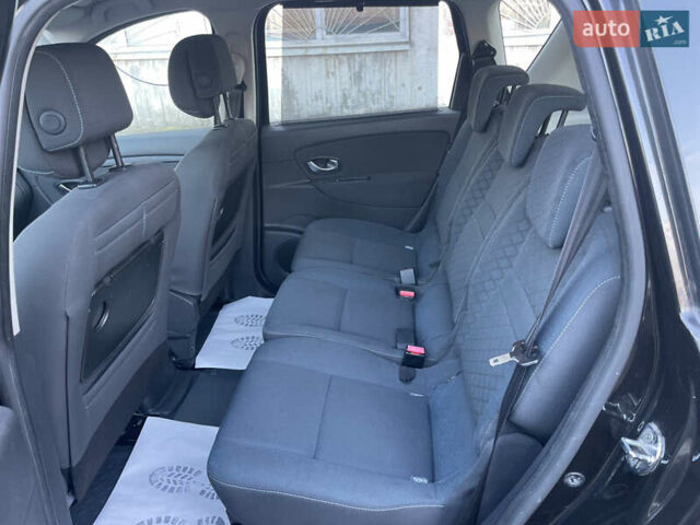 Черный Рено Сценик, объемом двигателя 1.5 л и пробегом 149 тыс. км за 8800 $, фото 26 на Automoto.ua