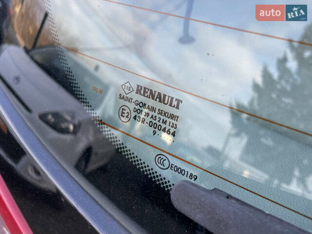 Черный Рено Сценик, объемом двигателя 1.5 л и пробегом 149 тыс. км за 8800 $, фото 71 на Automoto.ua