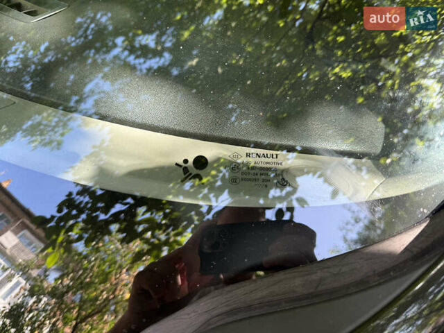 Черный Рено Сценик, объемом двигателя 1.4 л и пробегом 263 тыс. км за 6700 $, фото 15 на Automoto.ua