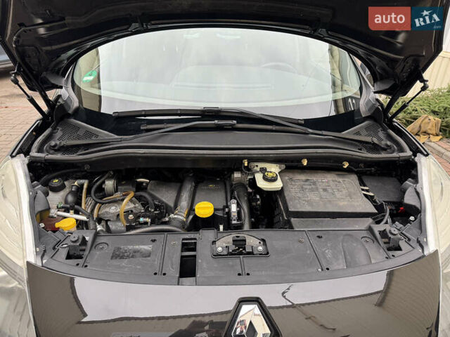 Чорний Рено Сценік, об'ємом двигуна 1.46 л та пробігом 247 тис. км за 6499 $, фото 13 на Automoto.ua