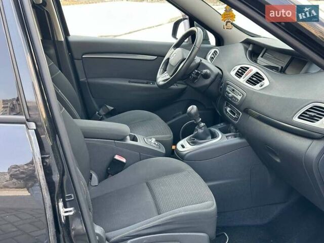 Черный Рено Сценик, объемом двигателя 1.4 л и пробегом 208 тыс. км за 6700 $, фото 4 на Automoto.ua