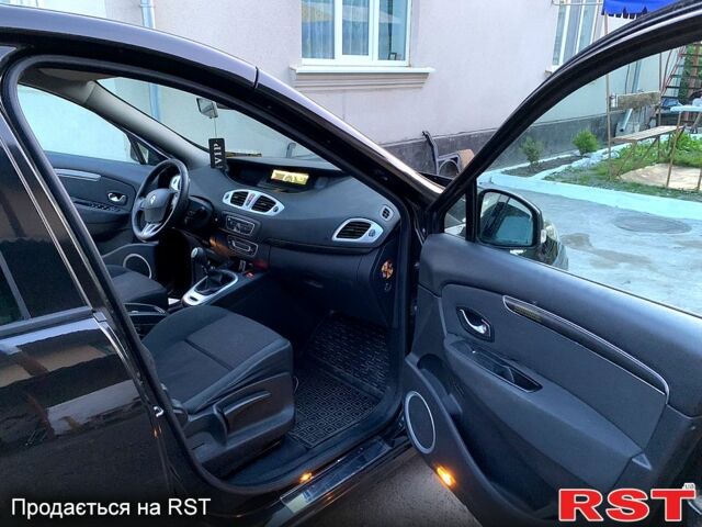 Черный Рено Сценик, объемом двигателя 1.5 л и пробегом 286 тыс. км за 5700 $, фото 3 на Automoto.ua