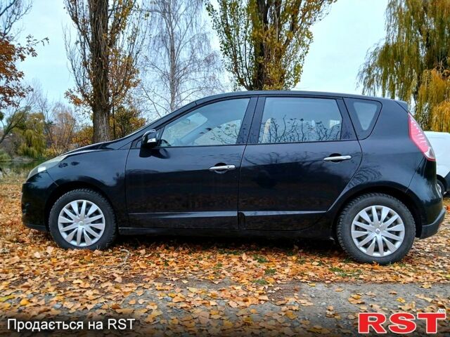 Рено Сценик 2010 в Харькове на Automoto.ua Черный Рено Сценик, объемом двигателя 1.4 л и пробегом 120 тыс. км за 6900 $, фото 2 на Automoto.ua