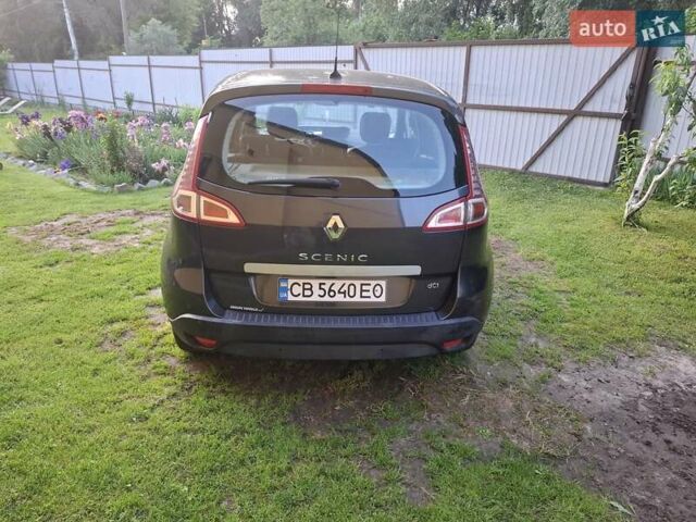 Черный Рено Сценик, объемом двигателя 1.87 л и пробегом 249 тыс. км за 7300 $, фото 4 на Automoto.ua