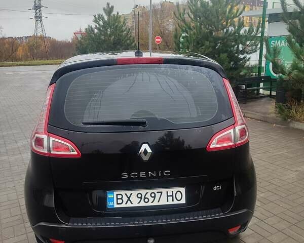 Чорний Рено Сценік, об'ємом двигуна 1.5 л та пробігом 314 тис. км за 6700 $, фото 4 на Automoto.ua