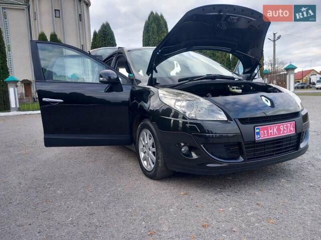 Рено Сценик 2010 в Дубно на Automoto.ua Черный Рено Сценик, объемом двигателя 1.5 л и пробегом 220 тыс. км за 6950 $, фото 69 на Automoto.ua