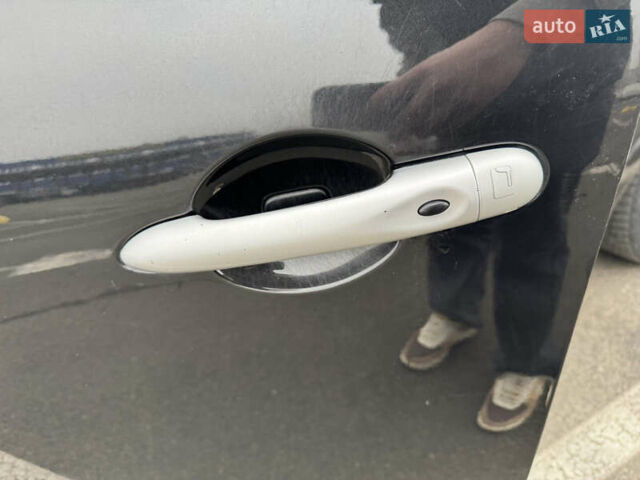 Черный Рено Сценик, объемом двигателя 1.5 л и пробегом 285 тыс. км за 6900 $, фото 29 на Automoto.ua