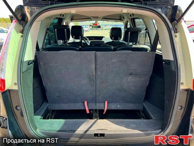 Черный Рено Сценик, объемом двигателя 1.5 л и пробегом 232 тыс. км за 6800 $, фото 6 на Automoto.ua