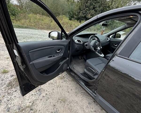 Чорний Рено Сценік, об'ємом двигуна 1.5 л та пробігом 285 тис. км за 6700 $, фото 6 на Automoto.ua