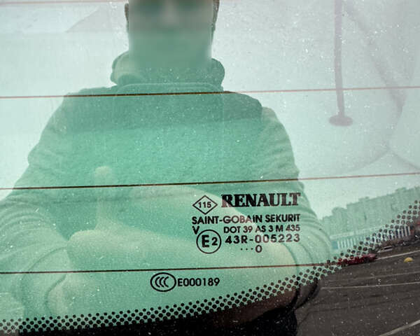 Черный Рено Сценик, объемом двигателя 1.5 л и пробегом 285 тыс. км за 6900 $, фото 18 на Automoto.ua