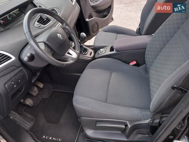 Рено Сценик 2010 в Дубно на Automoto.ua Черный Рено Сценик, объемом двигателя 1.5 л и пробегом 220 тыс. км за 6950 $, фото 61 на Automoto.ua