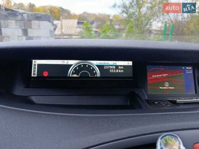 Черный Рено Сценик, объемом двигателя 1.4 л и пробегом 238 тыс. км за 7800 $, фото 15 на Automoto.ua