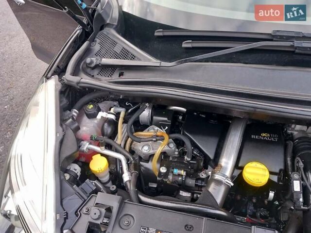Рено Сценик 2010 в Дубно на Automoto.ua Черный Рено Сценик, объемом двигателя 1.5 л и пробегом 220 тыс. км за 6950 $, фото 64 на Automoto.ua